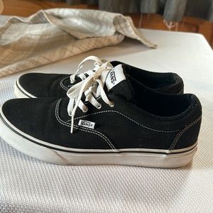 Low top white and black vans size 7 youth. Women’s 8.5